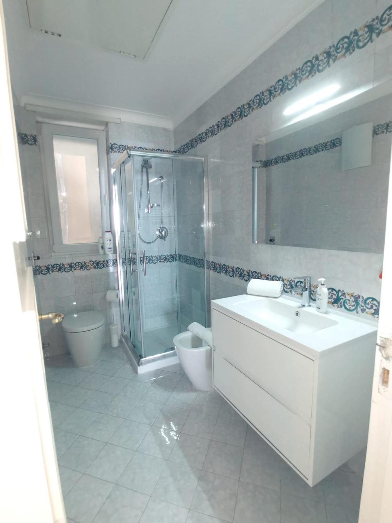 Villa La Panoramica 3 Camere 3 Bagni กาปรี ภายนอก รูปภาพ